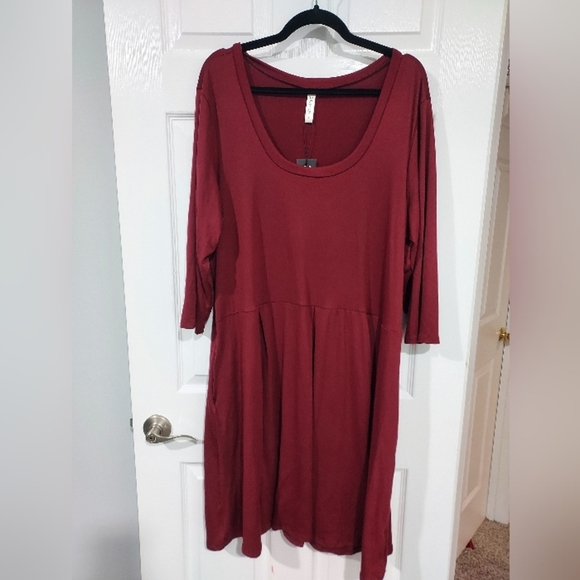 NWOT 24seven Comfort Apparel Wine Fit and Flare Plus Size Dress in Size 3X - Picture 2 of 12